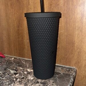 Matte Black Cup with Straw